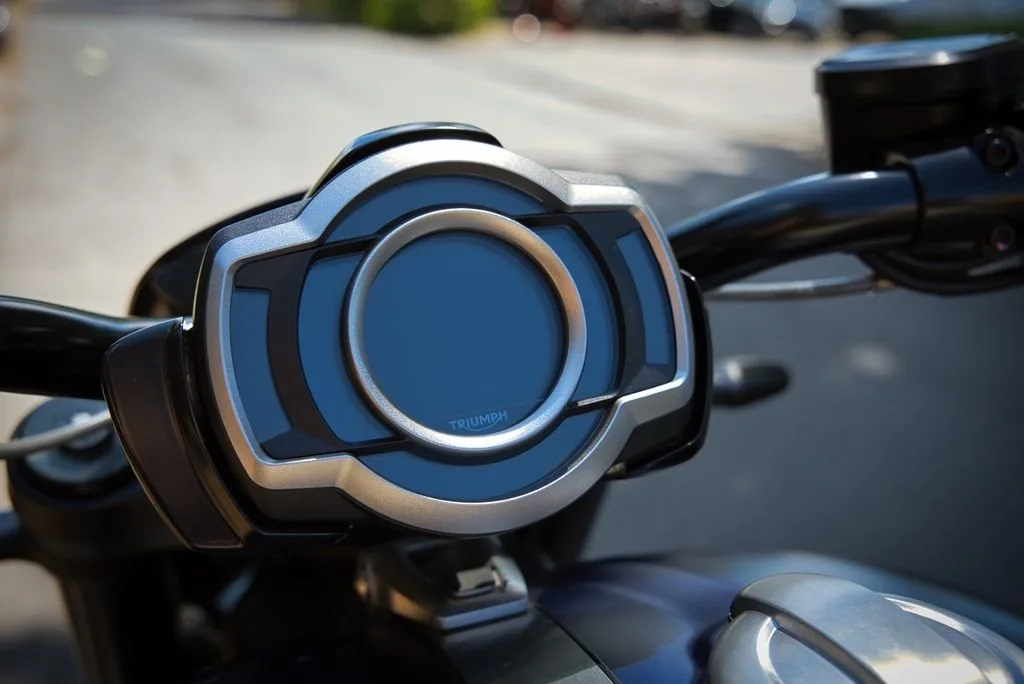 Triumph Rocket 3 Storm R