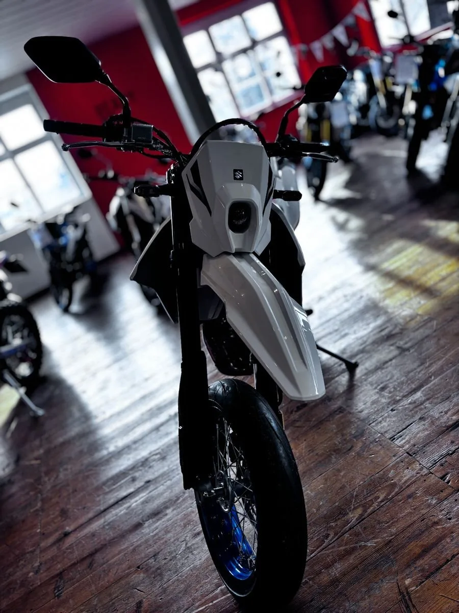 Suzuki DR-Z4SM