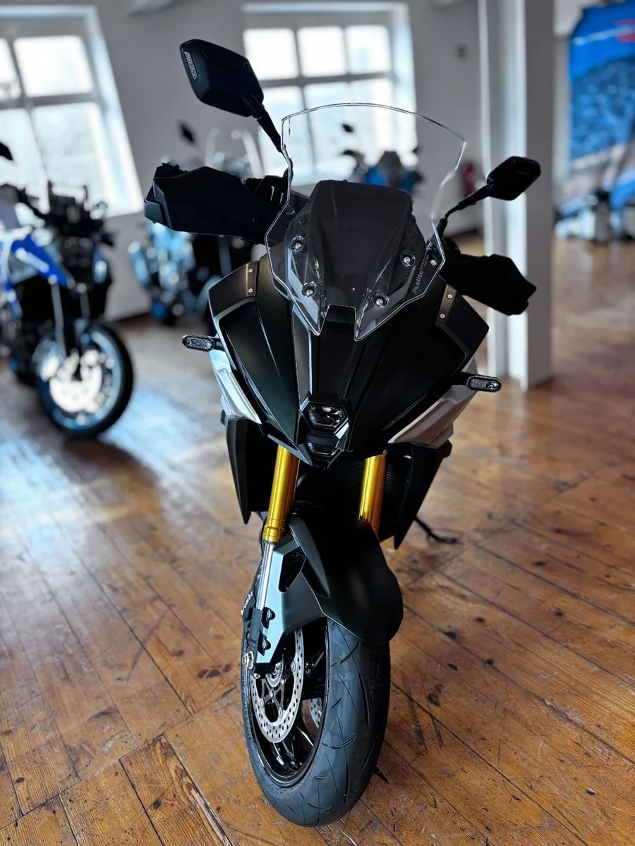 Suzuki GSX-S1000GX