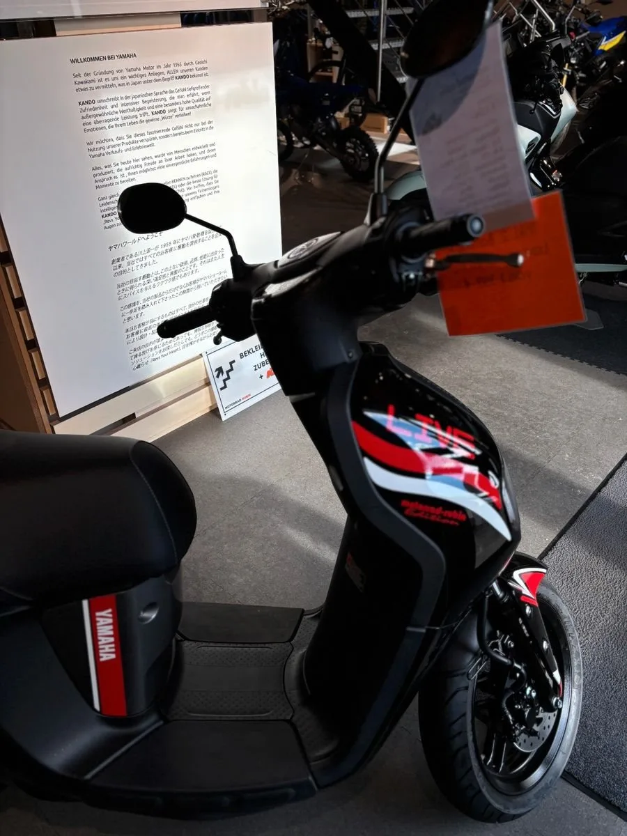 Yamaha NEO's