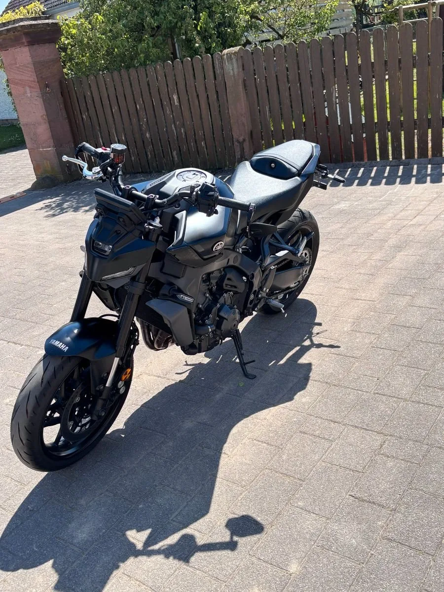 Yamaha MT-09 Y-AMT 35kW