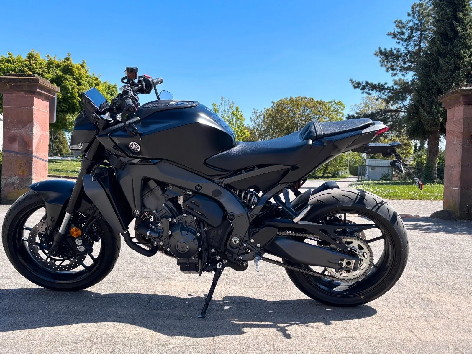 Yamaha MT-09 Y-AMT 35kW