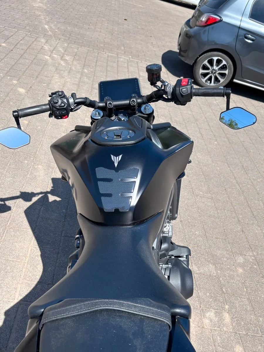 Yamaha MT-09 Y-AMT 35kW