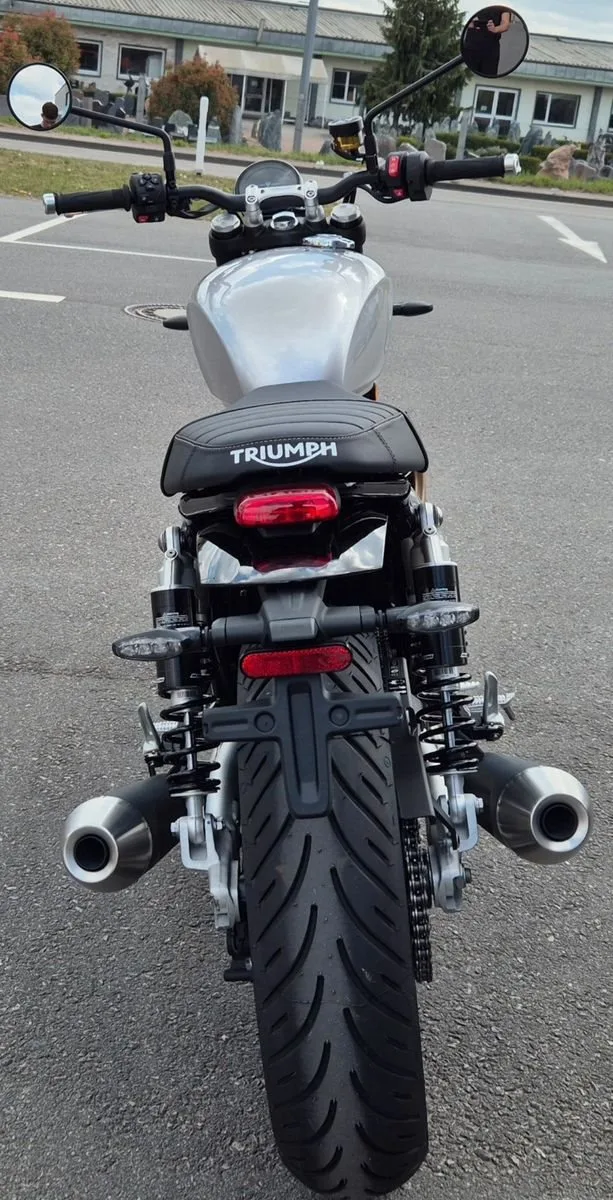 Triumph Speed Twin 900