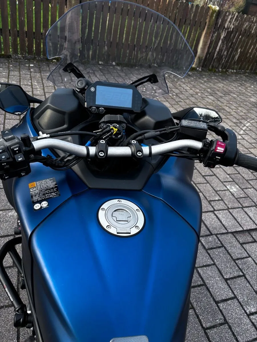 Yamaha Niken GT