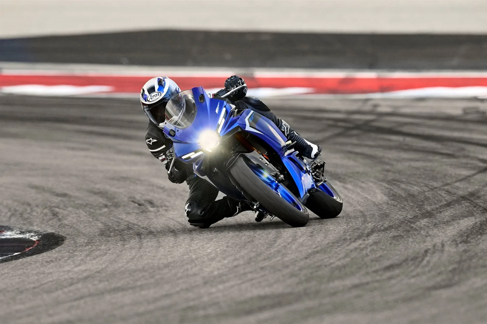 Yamaha R3