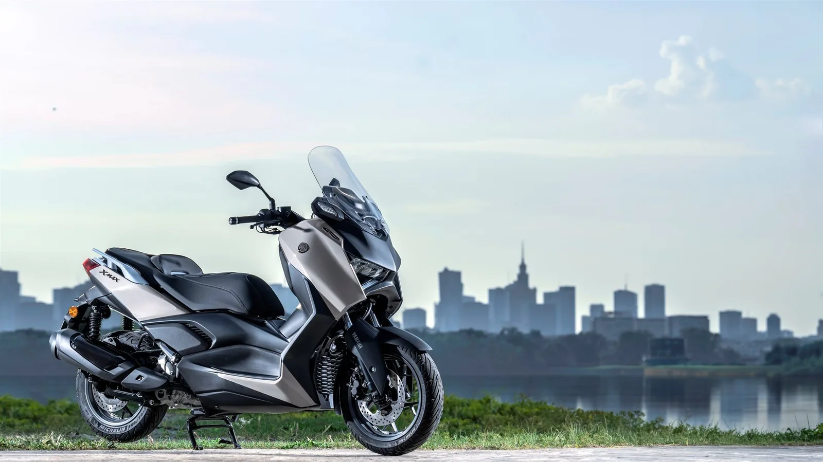 Yamaha XMAX 300 Tech MAX+