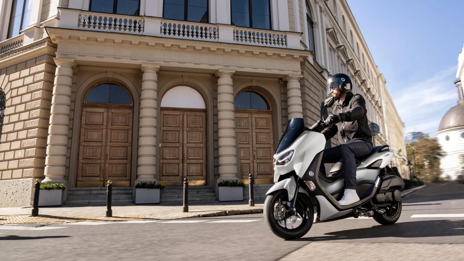 Yamaha NMAX 125 Tageszulassung