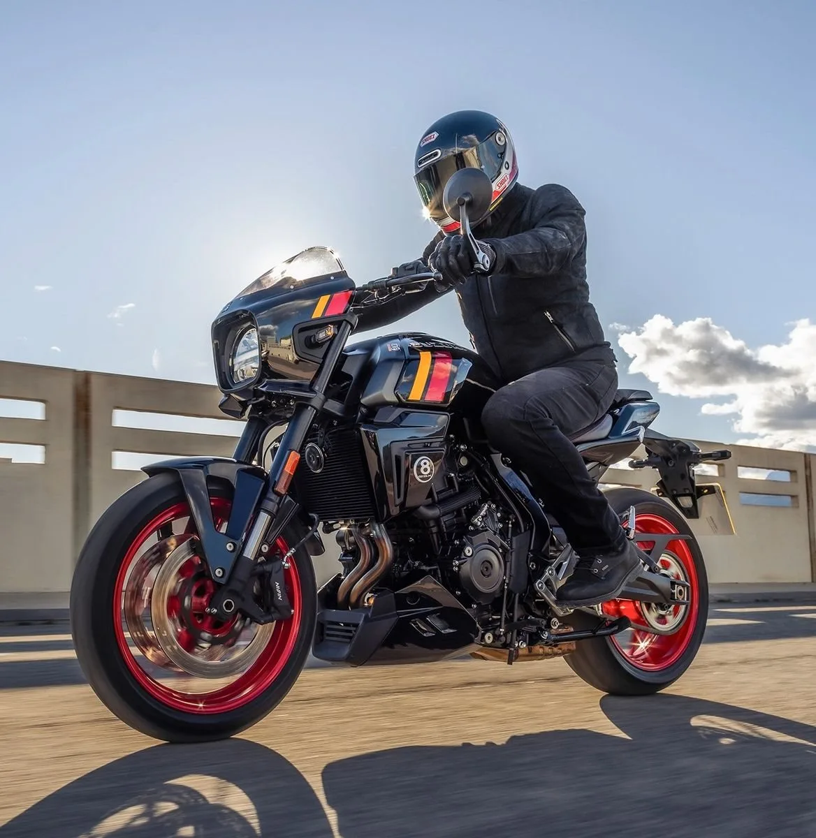Suzuki GSX-8TT