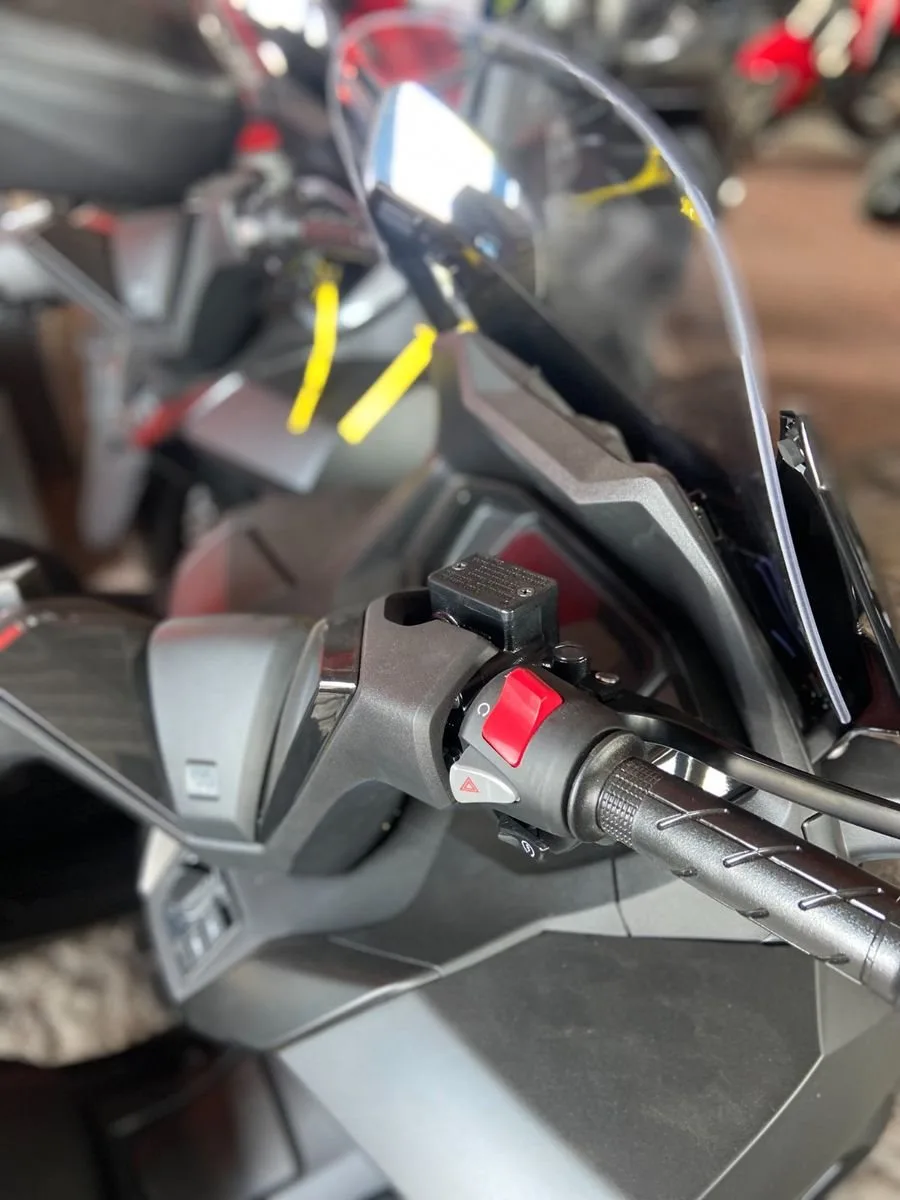 Honda Forza 350