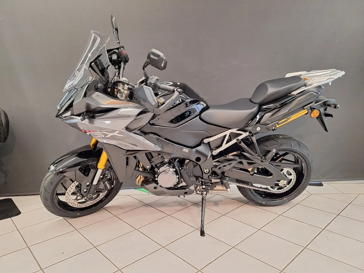 Suzuki GSX-S1000GX