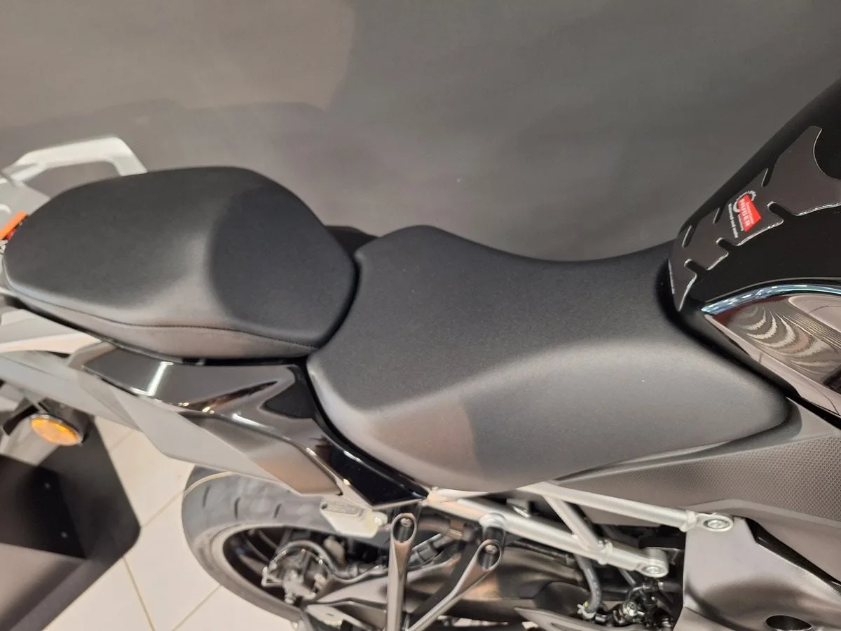 Suzuki GSX-S1000GX