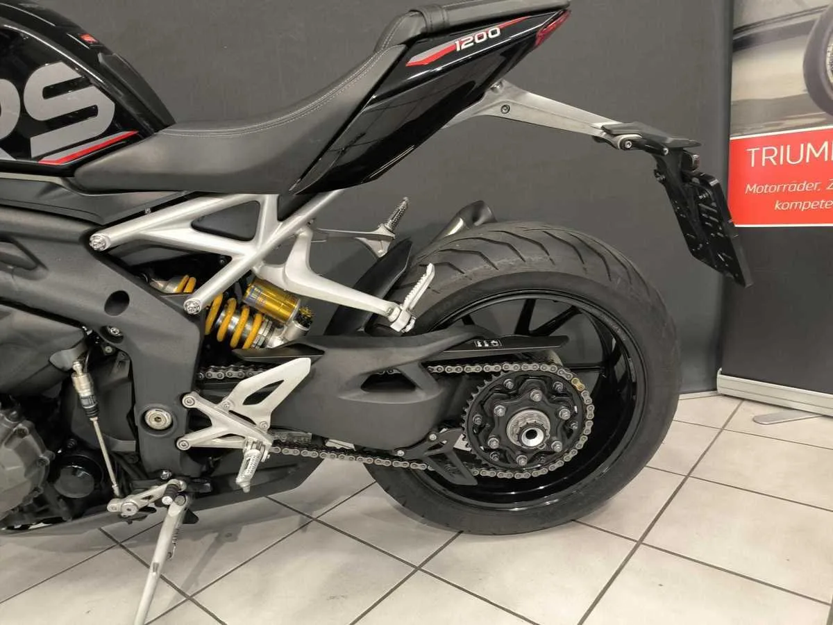 Triumph Speed Triple 1200 RS
