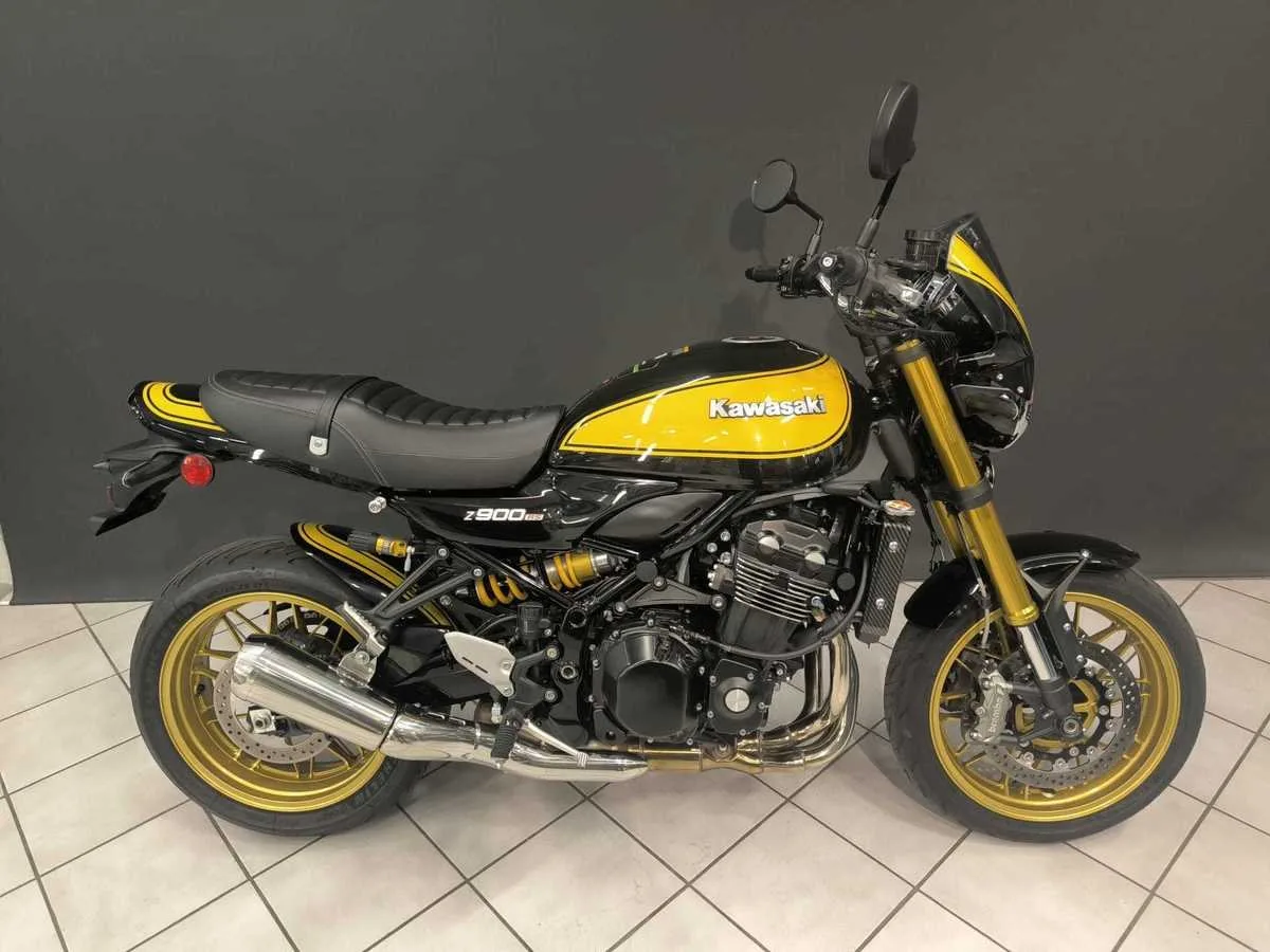 Kawasaki Z900 RS SE