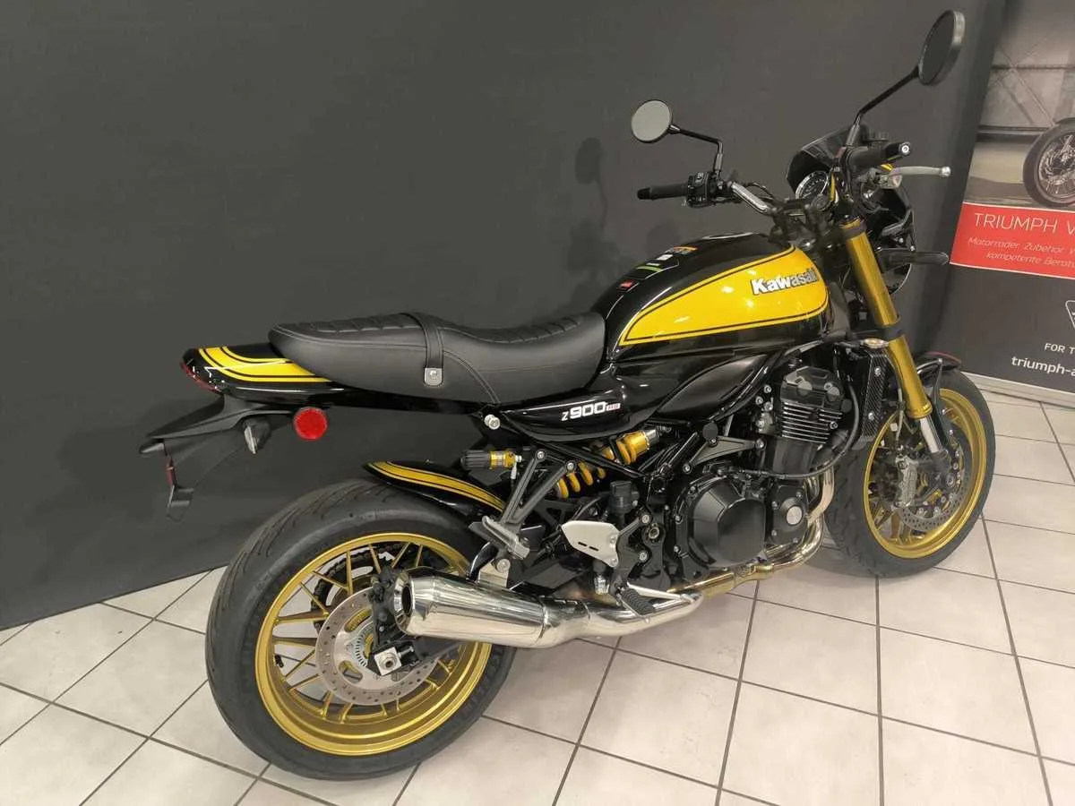 Kawasaki Z900 RS SE