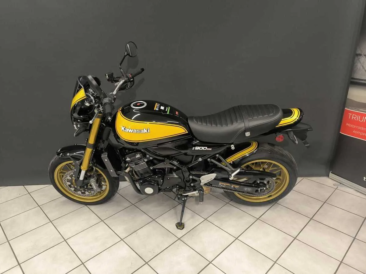 Kawasaki Z900 RS SE