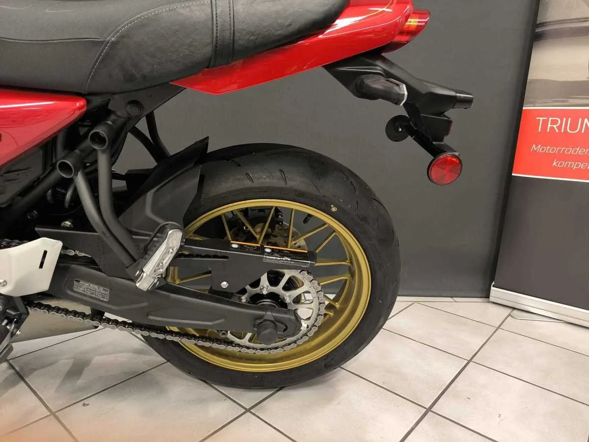 Kawasaki Z650 RS