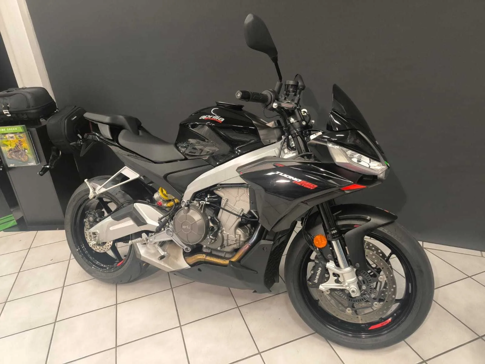 Aprilia Tuono 660 Factory