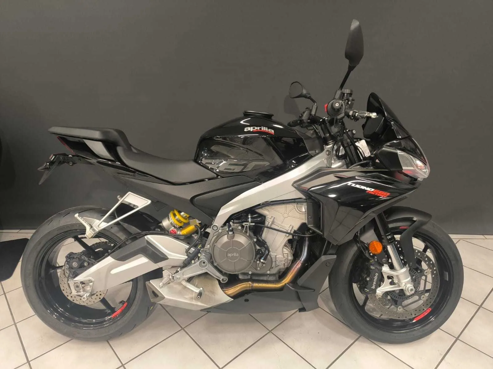 Aprilia Tuono 660 Factory