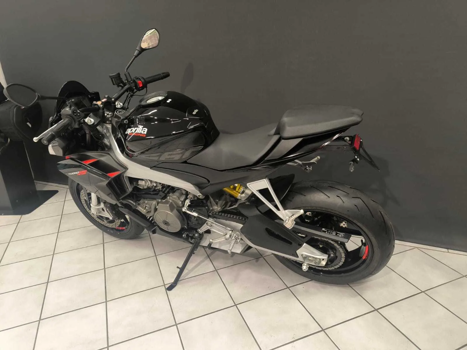Aprilia Tuono 660 Factory