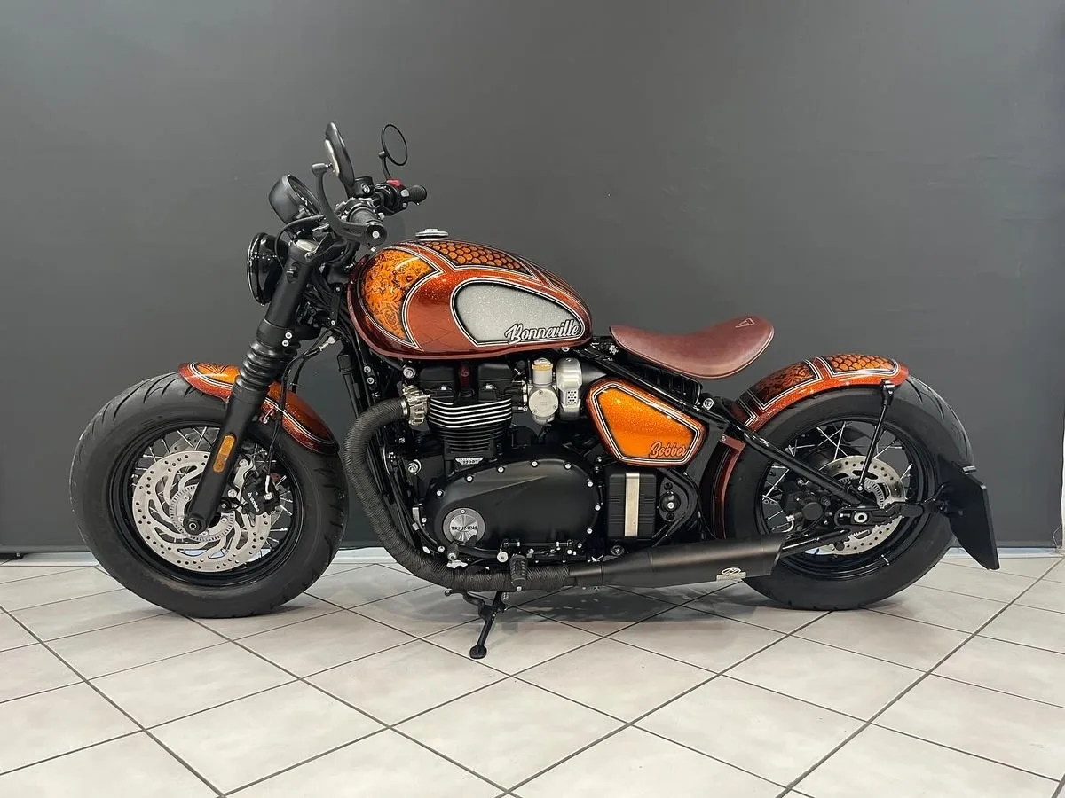 Triumph Bonneville Bobber