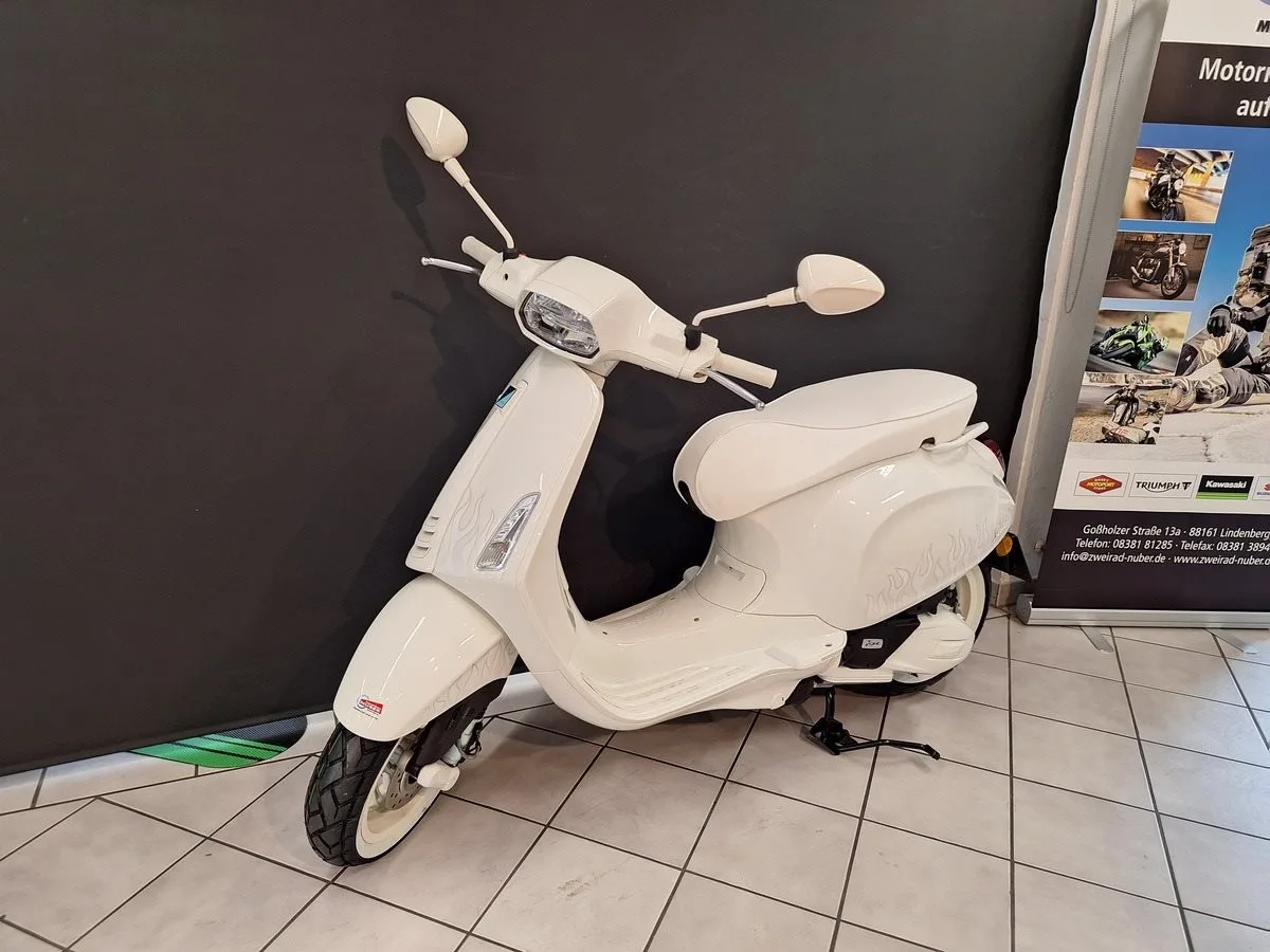 Vespa Sprint 125 S Justin Bieber