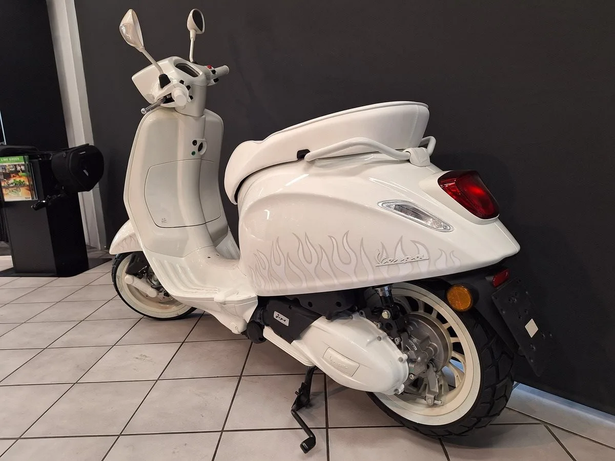 Vespa Sprint 125 S Justin Bieber