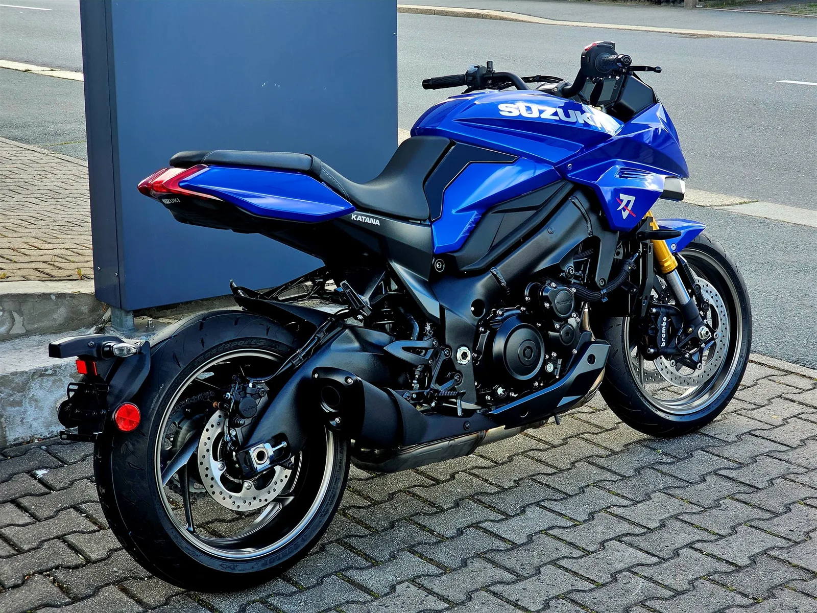 Suzuki GSX-S1000 Katana