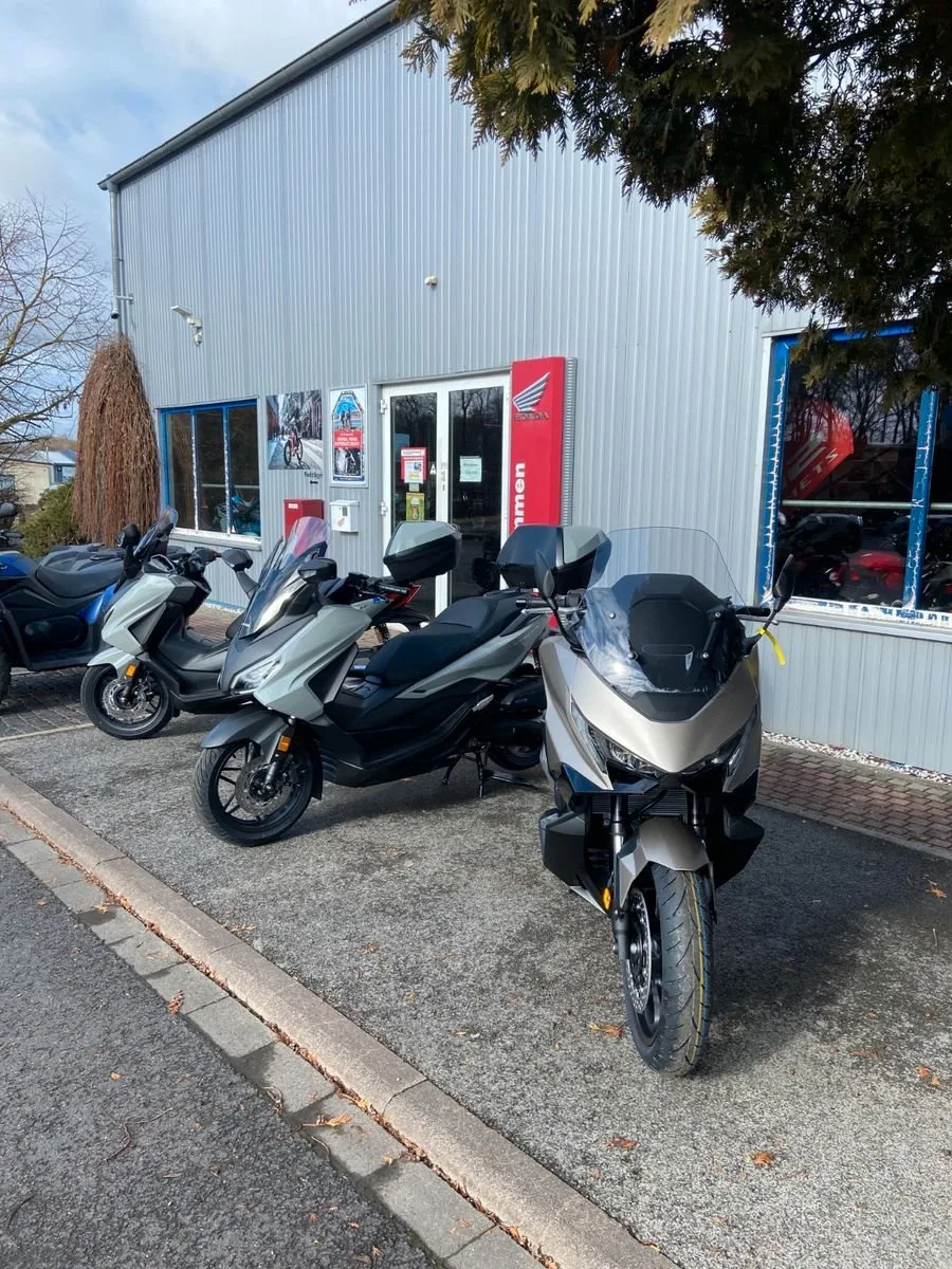 Honda Forza 350