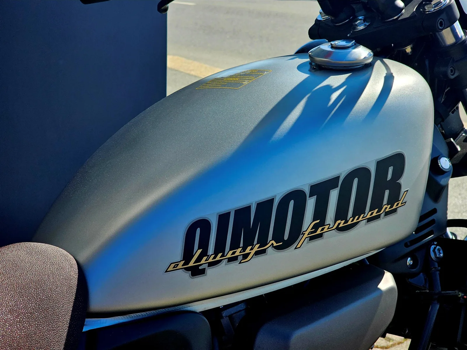QJ Motor SRV 125 Chopper Cruiser Bobber B196 A1 15PS