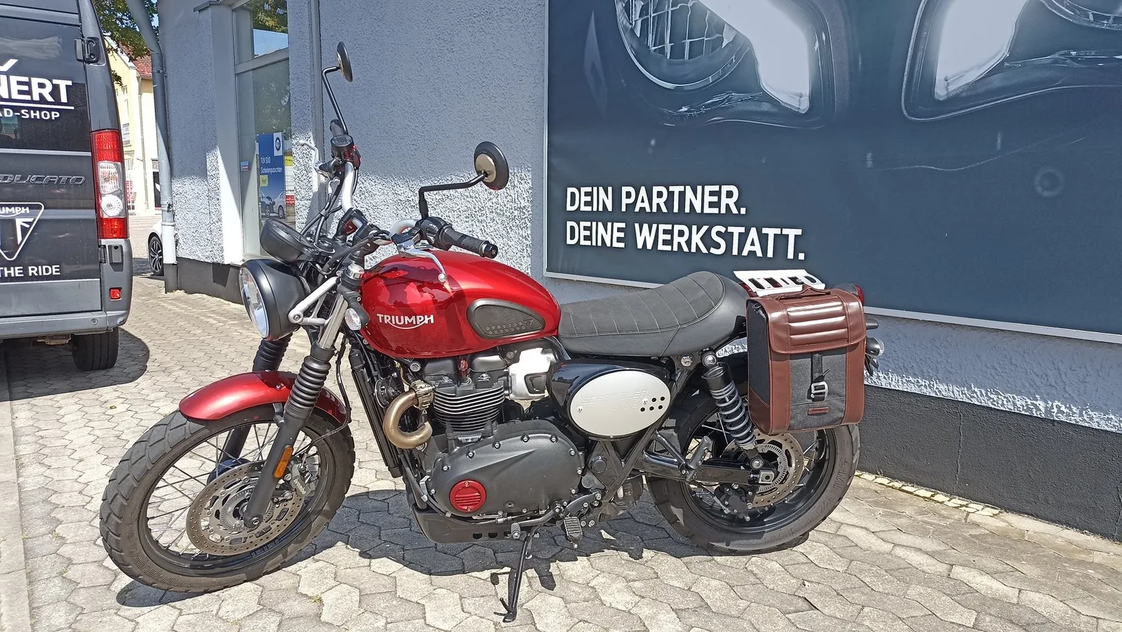 Triumph Scrambler 900