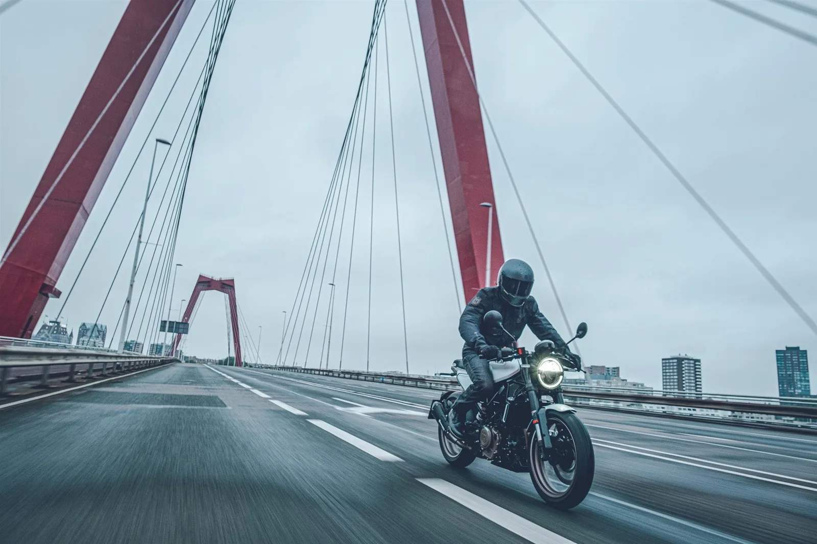 Husqvarna Vitpilen 401