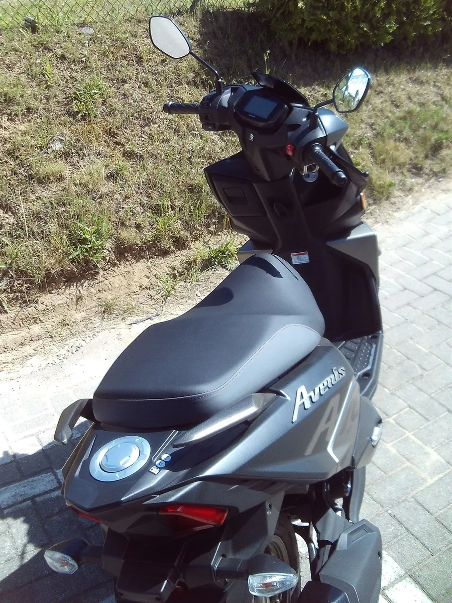 Suzuki Avenis 125