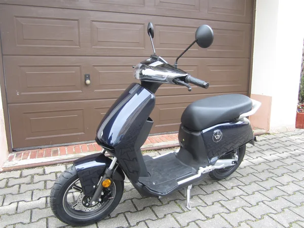 Super Soco CUX Elektroroller