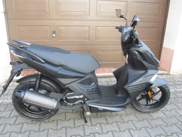 Kymco Super 8 R 50i Modell 2026