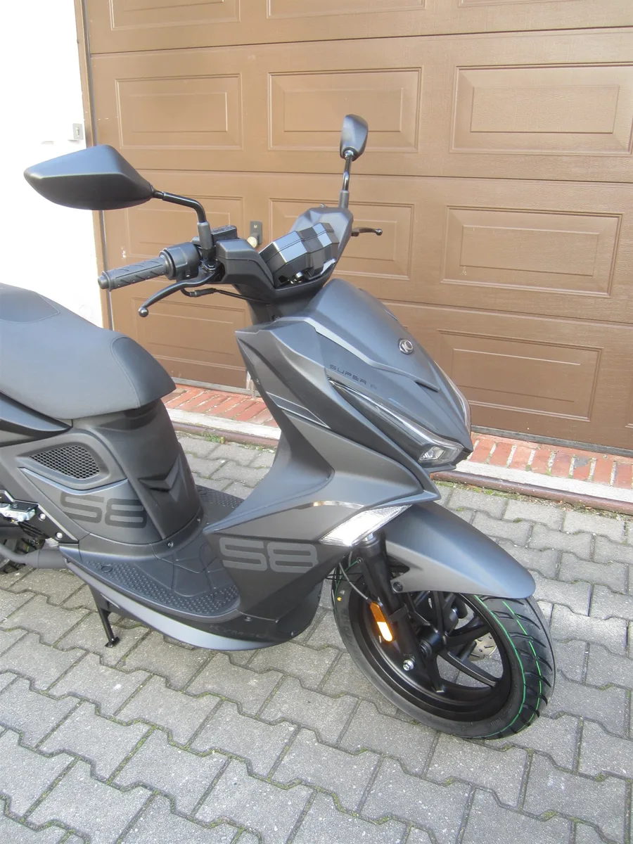 Kymco Super 8 R 50i Modell 2026