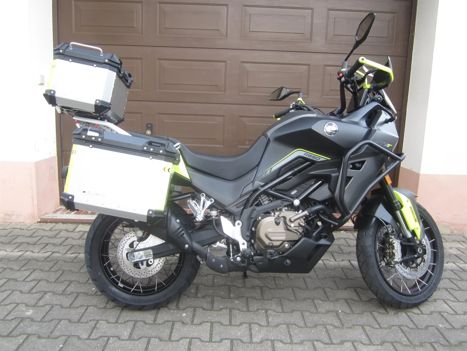 QJ Motor SVT 650 X Modell 2026
