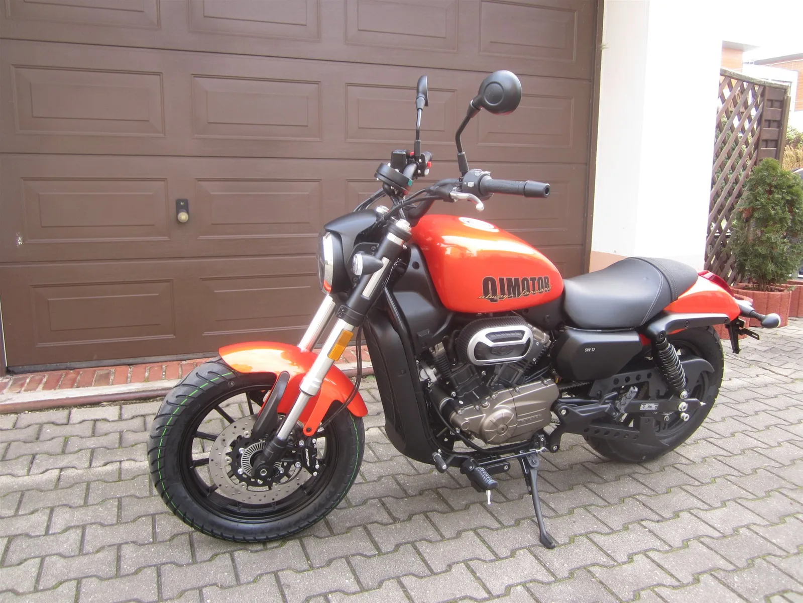 QJ Motor SRV12