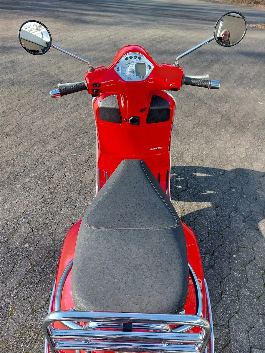 Vespa GTS 250 i.e.