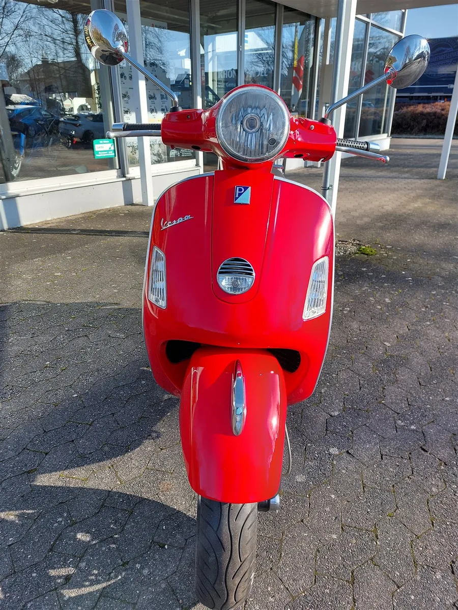 Vespa GTS 250 i.e.