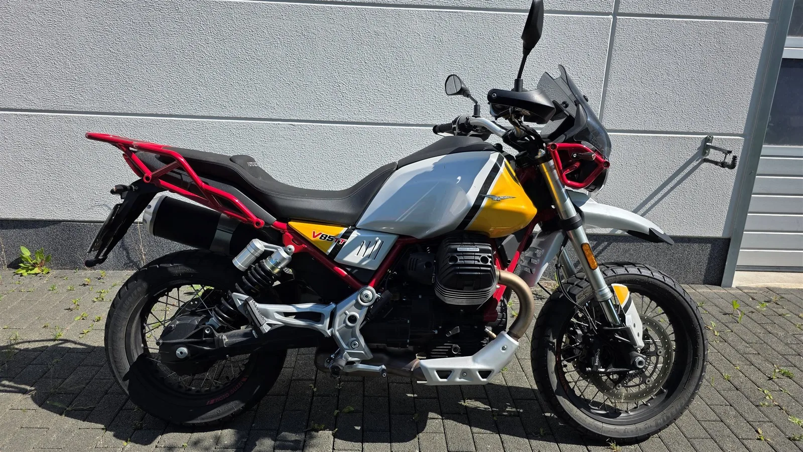 Moto Guzzi V85 TT