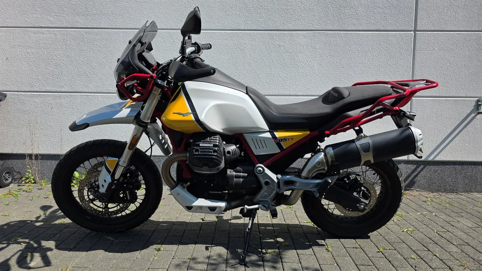 Moto Guzzi V85 TT