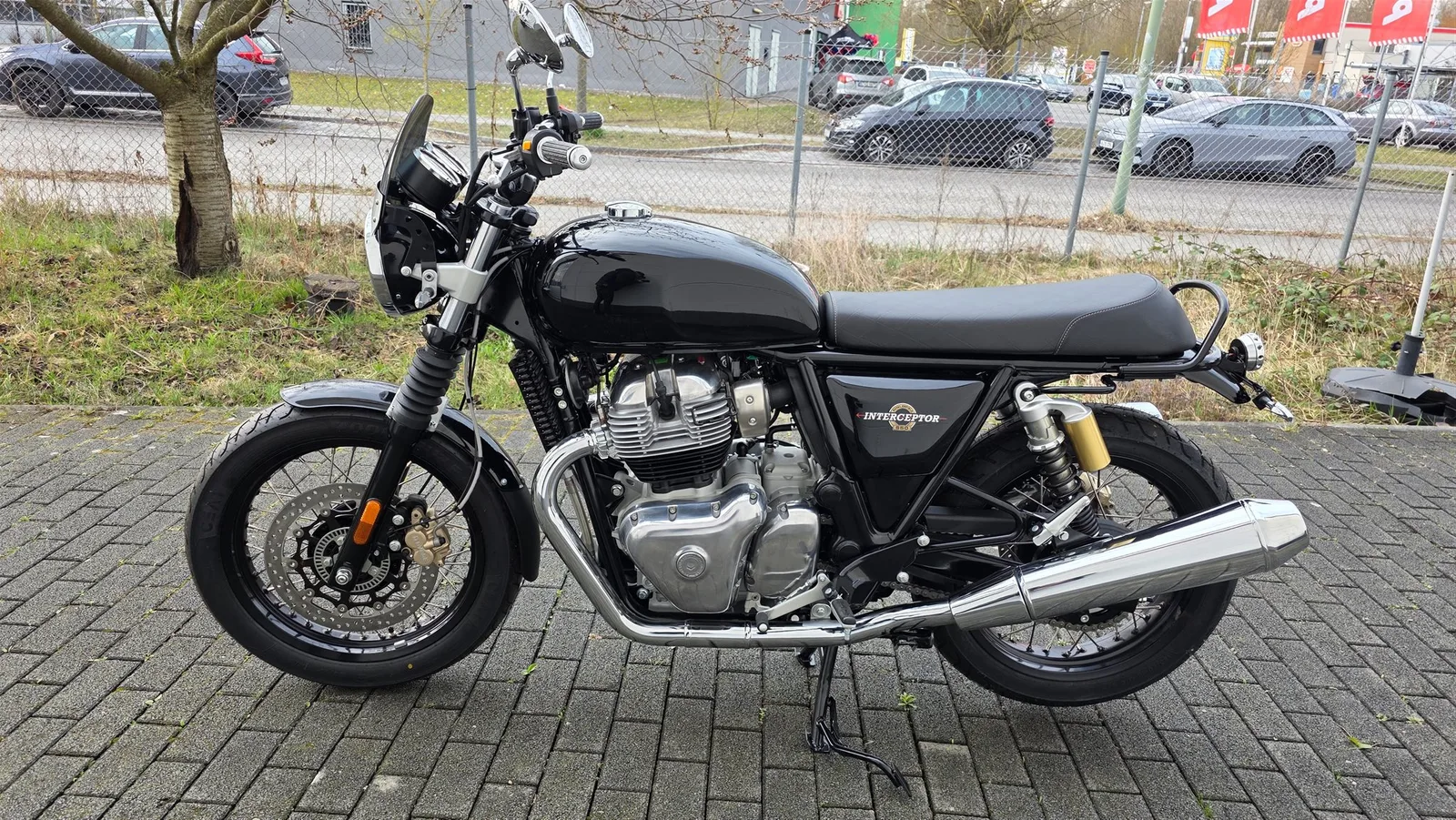 Royal Enfield Interceptor 650