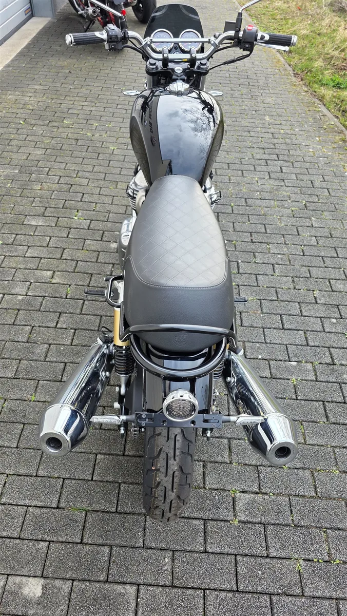 Royal Enfield Interceptor 650