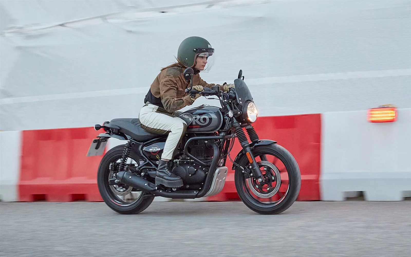 Royal Enfield HNTR 350