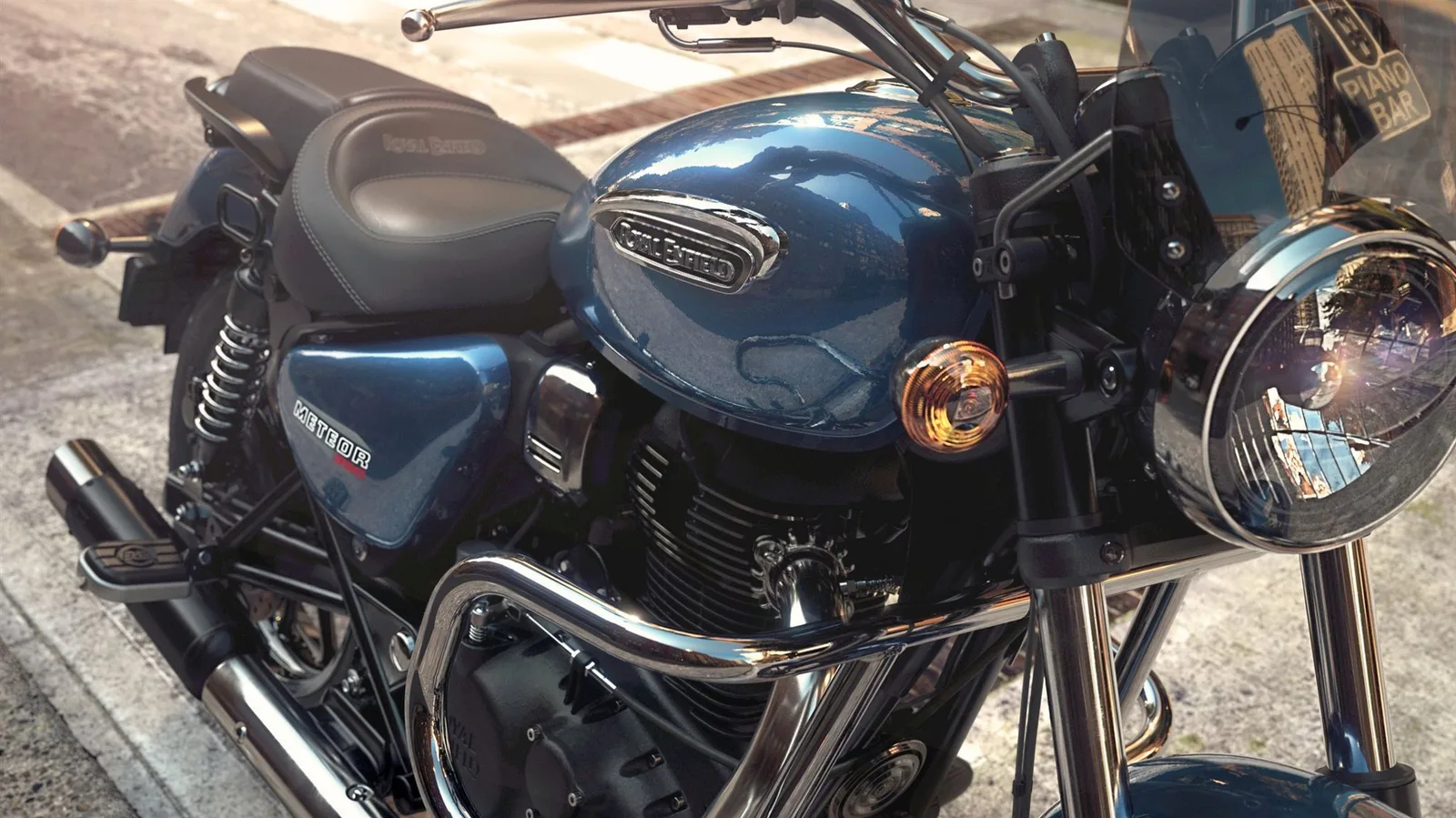 Royal Enfield Meteor 350 Stellar