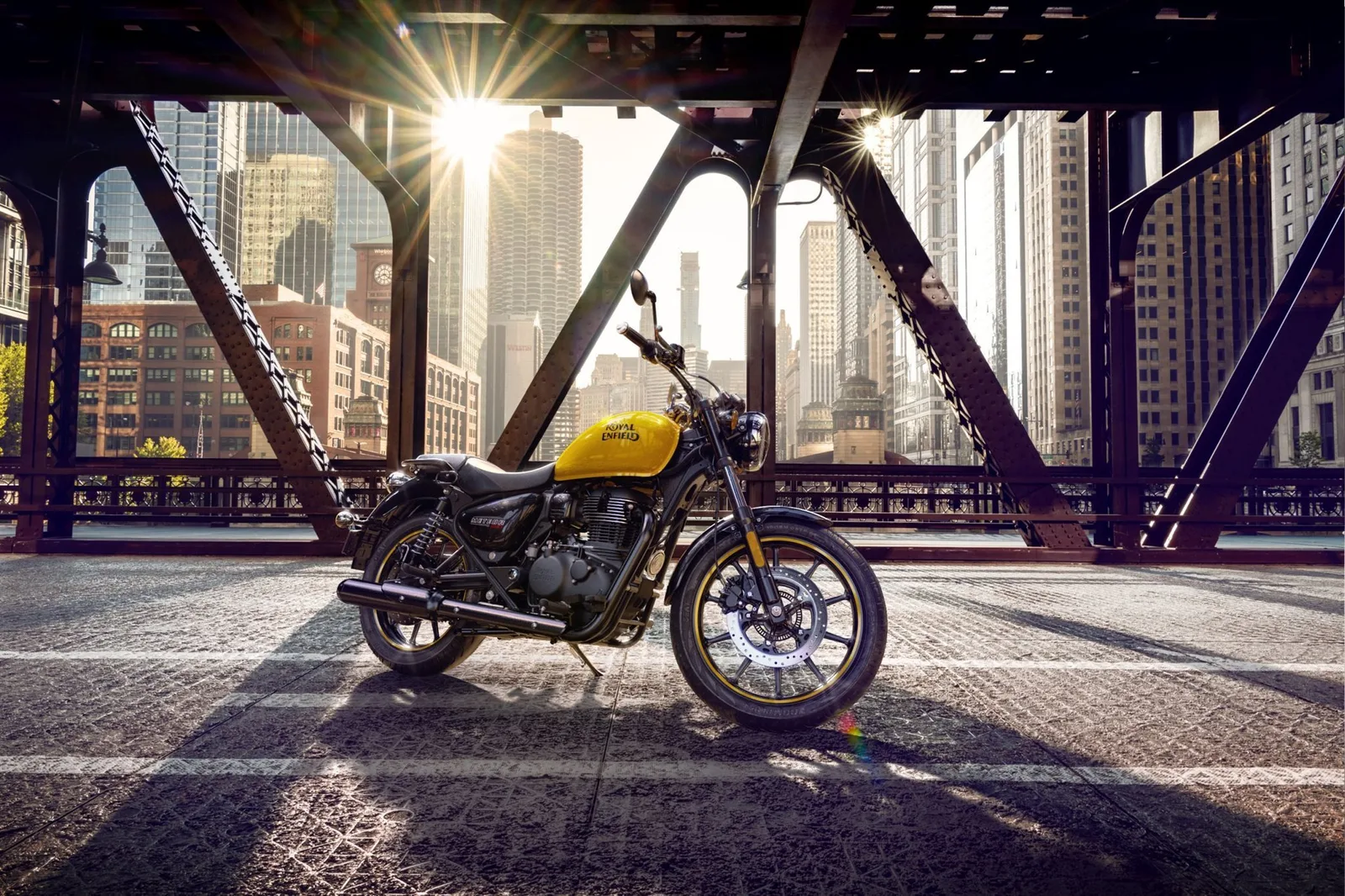 Royal Enfield Meteor 350 Fireball