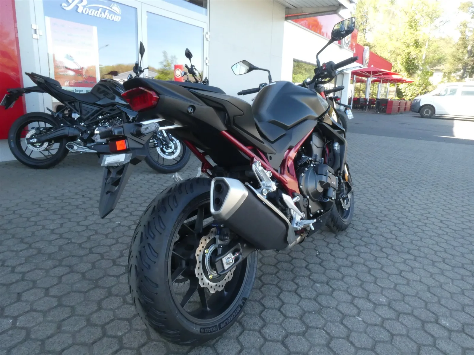 Honda CB750 Hornet E-Clutch Tageszulassung 06/2026