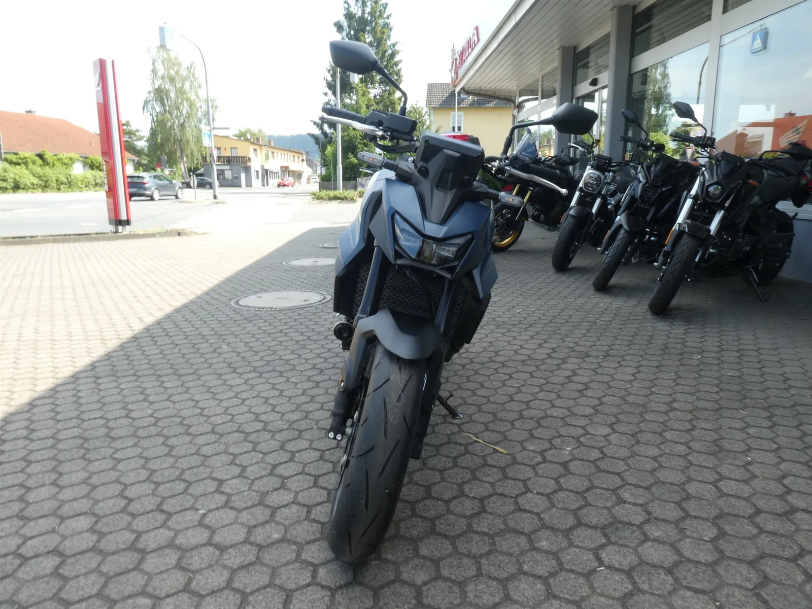 Honda CB750 Hornet Honda Summer Dealz