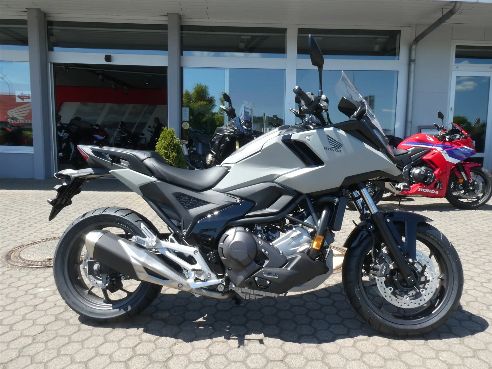 Honda NC750X DCT